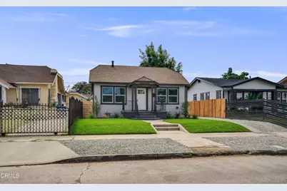 1210 W 70th Street, Los Angeles, CA 90044 - Photo 1