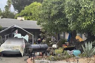 327 W Loma Alta Dr, Altadena, CA 91001 - Photo 1