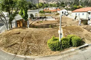 911 Alta Vista Dr, Altadena, CA 91001 - Photo 1