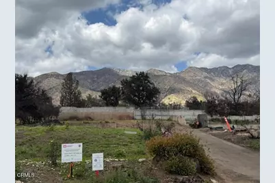 563 E Las Flores Drive, Altadena, CA 91001 - Photo 1