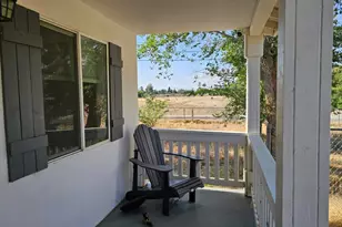1032 W Newgrove St, Lancaster, CA 93534 - Photo 1