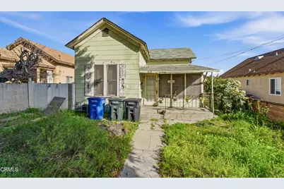 1028 S Gage Avenue, Los Angeles, CA 90023 - Photo 1