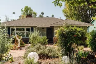 1300 Meadowbrook Rd, Altadena, CA 91001 - Photo 1