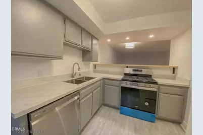 3239 Altura Avenue #17, Glendale, CA 91214 - Photo 1