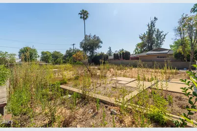 1650 E Mendocino Street, Altadena, CA 91001 - Photo 1