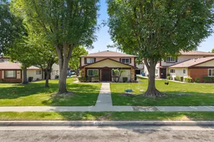 1124 W Calle Del Sol, Azusa, CA 91702 - Photo 1