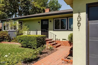 2061 N Roosevelt Avenue, Altadena, CA 91001 - Photo 1