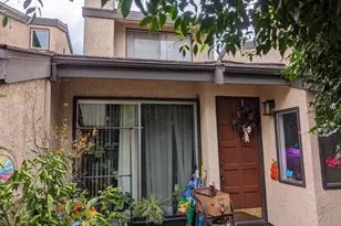 252 S Marengo Ave, Pasadena, CA 91101 - Photo 1