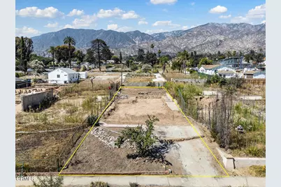 125 W Mariposa Street, Altadena, CA 91001 - Photo 1