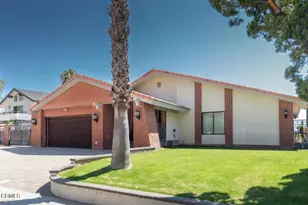 2906 Hawkridge Dr, La Crescenta, CA 91214 - Photo 1
