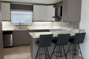 175 S Allen Ave, Pasadena, CA 91106 - Photo 1