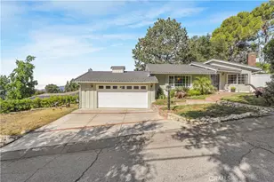 2302 Jayma Ln, La Crescenta, CA 91214 - Photo 1