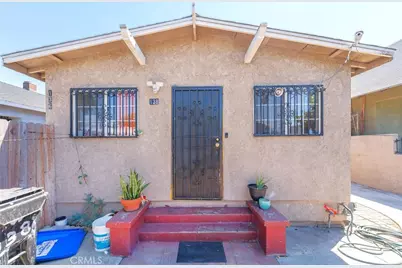 138 W Gage Avenue, Los Angeles, CA 90003 - Photo 1