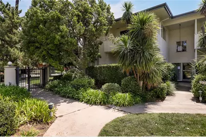 767 S Orange Grove Boulevard #3, Pasadena, CA 91105 - Photo 1