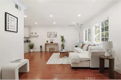 4189 Vineland Avenue #111, Studio City, CA 91602 - Photo 1