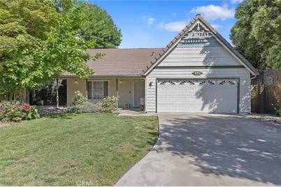 815 S Pinkham Street, Visalia, CA 93292 - Photo 1