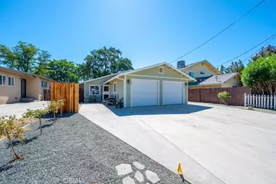 1812 Riverside Avenue, Paso Robles, CA 93446 - Photo 1