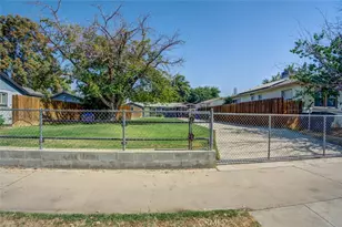 618 Woodrow Ave, Bakersfield, CA 93308 - Photo 1