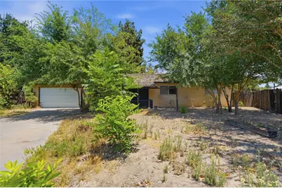 1924 S Tipton Court, Visalia, CA 93292 - Photo 1
