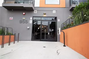 955 Fedora, Los Angeles, CA 90006 - Photo 1