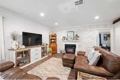 586 Del Mar Ave, Chula Vista, CA 91910 - Photo 1