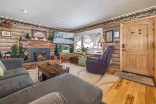 379 Wren Dr, Big Bear Lake, CA 92315 - Photo 1
