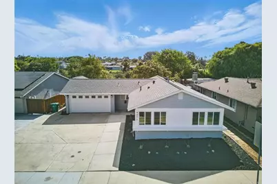 4471 Moraga Avenue, San Diego, CA 92117 - Photo 1