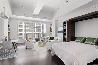 350 W Ash Street #807, San Diego, CA 92101 - Photo 1