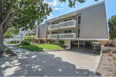 528 E Avenue, Coronado, CA 92118 - Photo 1