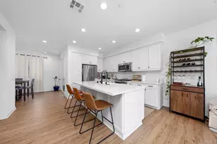 6050 Colt Pl, Carlsbad, CA 92009 - Photo 1