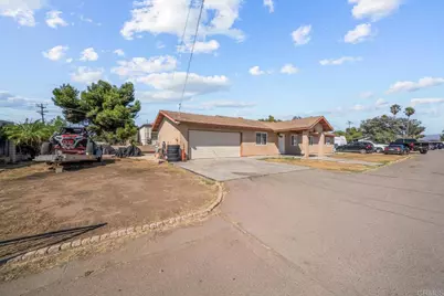 321 Palm Avenue, Chula Vista, CA 91911 - Photo 1