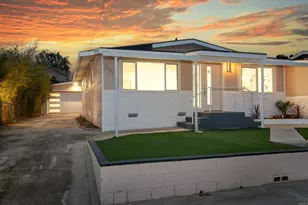 3840 Tomahawk Ln, San Diego, CA 92117 - Photo 1