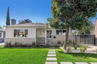 14362 Collins St, Sherman Oaks, CA 91401 - Photo 1