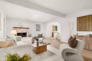 4927 Chateau Dr, San Diego, CA 92117 - Photo 1