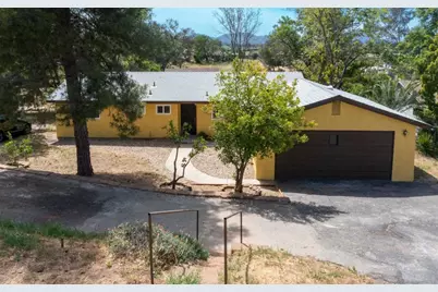 1121 11th Street, Ramona, CA 92065 - Photo 1