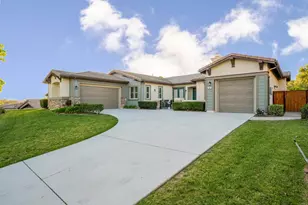 853 Hidden View Ln, Escondido, CA 92027 - Photo 1