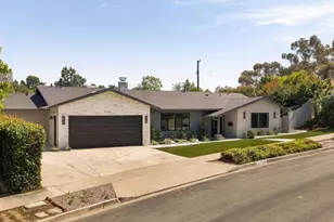 2215 Golden Cir, Newport Beach, CA 92660 - Photo 1
