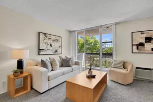 3050 Rue D’Orleans, San Diego, CA 92110 - Photo 1