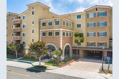 21345 Hawthorne Blvd #108, Torrance, CA 90503 - MLS PV22136557 - Coldwell  Banker