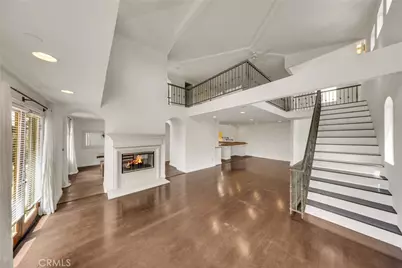 611 9th Street #1, Hermosa Beach, CA 90254 - Photo 1