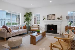 1124 W 123rd St, Los Angeles, CA 90044 - Photo 1