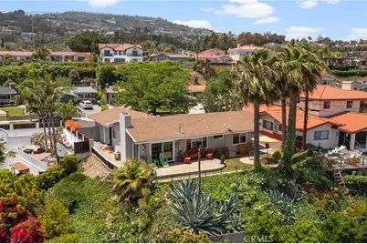 216 N Goodhope Avenue, San Pedro, CA 90732 - Photo 1