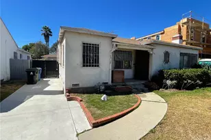 3007 S Canfield Ave, Los Angeles, CA 90034 - Photo 1