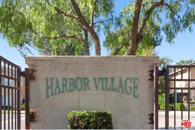 1050 Harbor Heights #I, Harbor City, CA 90710 - Photo 1