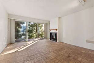 600 Monterey Blvd, Hermosa Beach, CA 90254 - Photo 1
