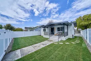 1147 W 39th, Los Angeles, CA 90037 - Photo 1