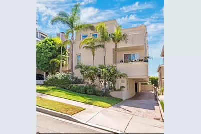 846 15th Street #2, Hermosa Beach, CA 90254 - Photo 1