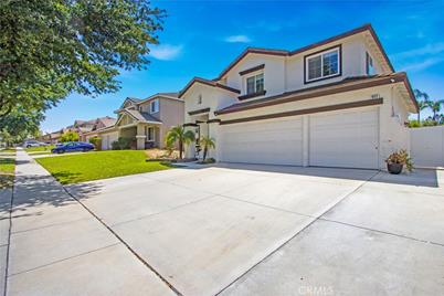 963 Hemingway Drive, Corona, CA 92878 - Photo 1