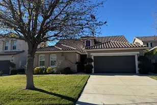 28611 Gabrial Pl, Saugus, CA 91390 - Photo 1