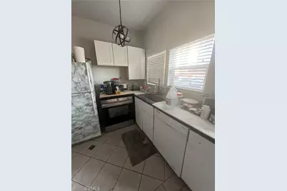 354 Chestnut Avenue #9, Long Beach, CA 90802 - Photo 1